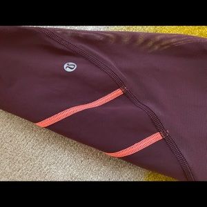Lululemon size 8 leggings